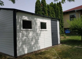 Premium garages 84