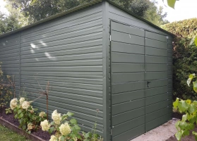 Premium garages 143