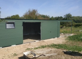 Premium garages 383