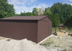 Premium garages 104