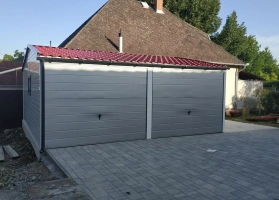 Premium garages 477