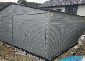 Premium garages 157
