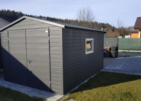 Premium garages 205
