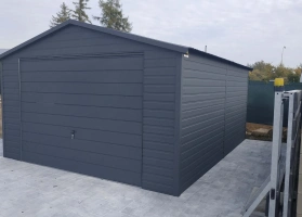 Premium garages 168