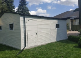 Premium garages 371
