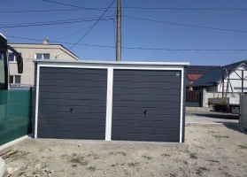 Premium garages 593