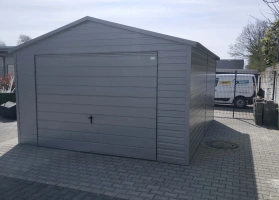 Premium garages 233