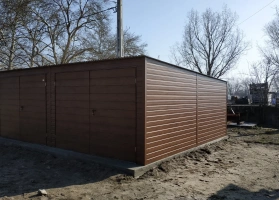 Premium garages 295