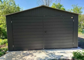 Premium garages 571