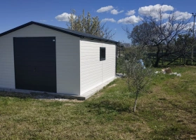 Premium garages 310