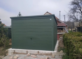 Premium garages 449