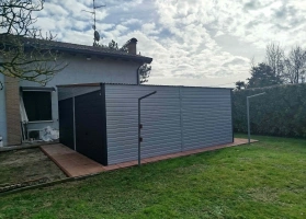 Premium garages 654