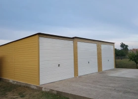 Premium garages 385