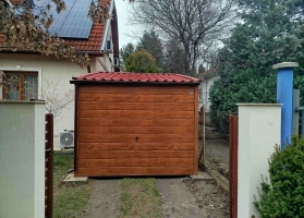 Premium garages 645