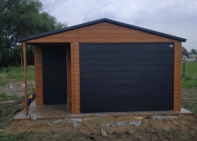 Premium garages 585