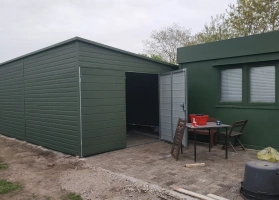 Premium garages 454
