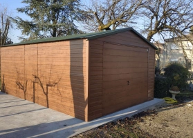 Premium garages 216