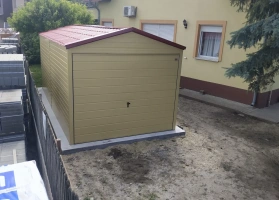 Premium garages 475