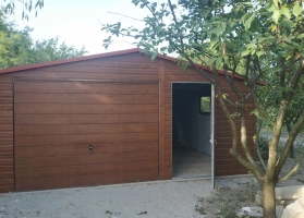 Premium garages 142