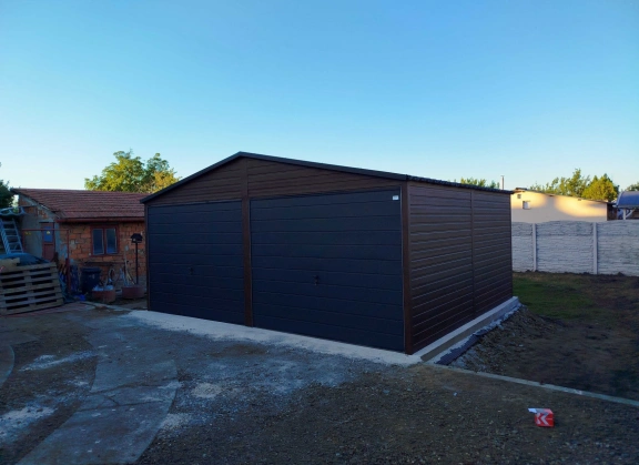 Premium garages 612