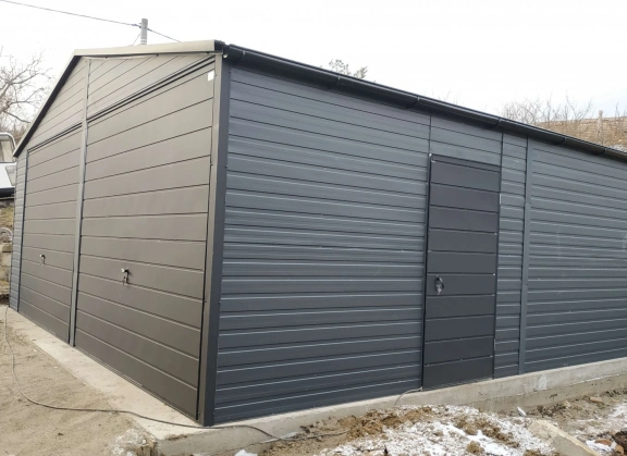 Premium garages 213