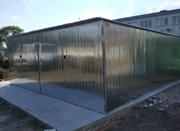 Galv. garages 11