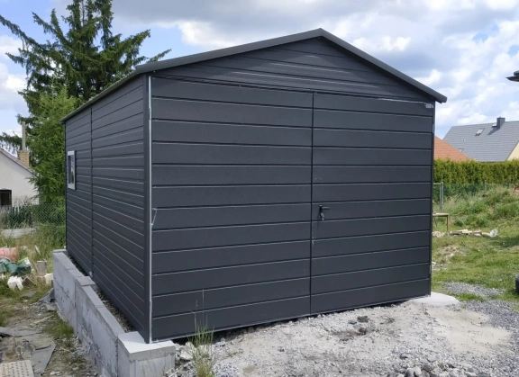 Premium garages 343