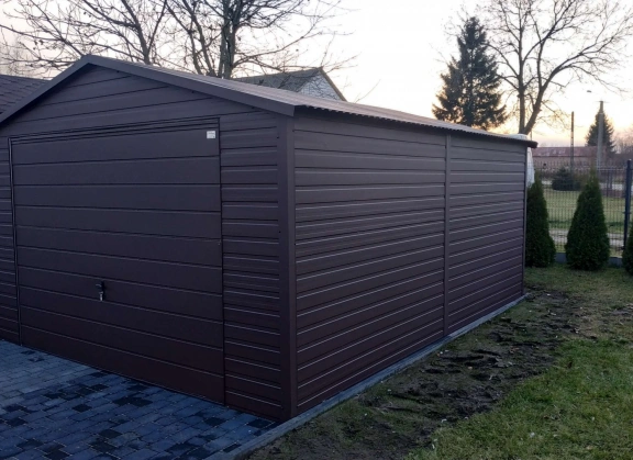 Premium garages 187
