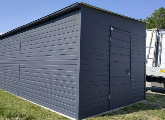 Premium garages 118