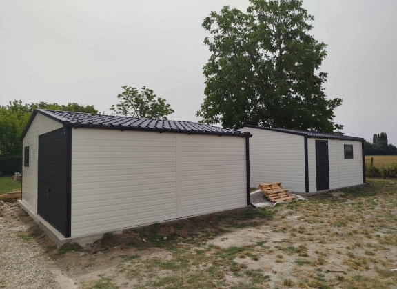 Premium garages 525