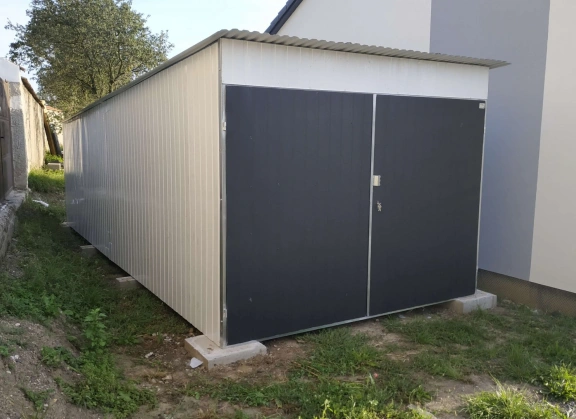 Acryl garages 107